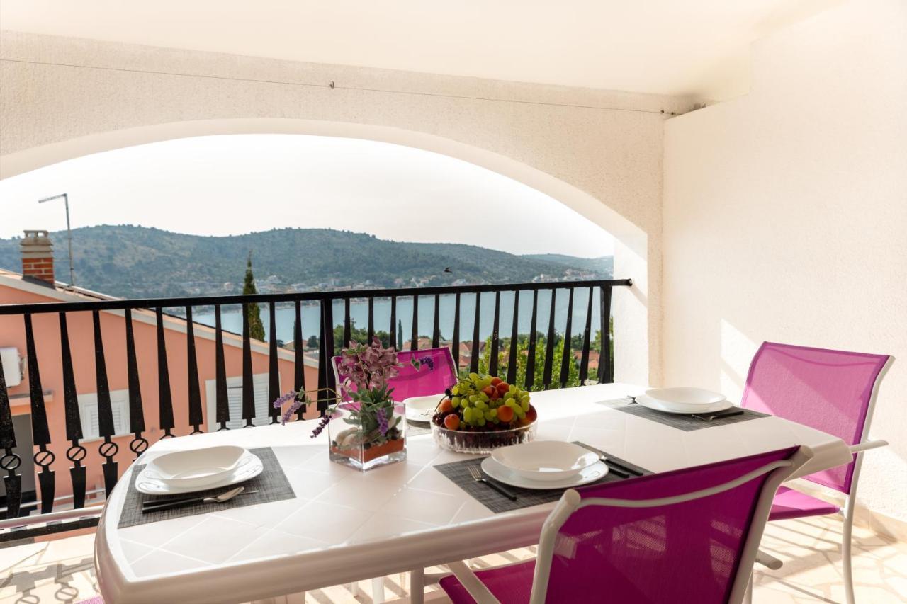 Apartments Villa Maja Rogoznica  Extérieur photo