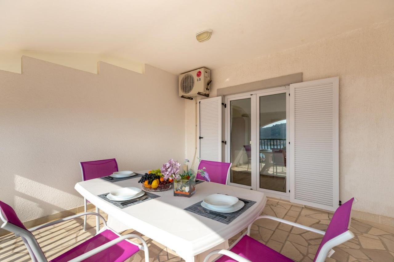 Apartments Villa Maja Rogoznica  Extérieur photo