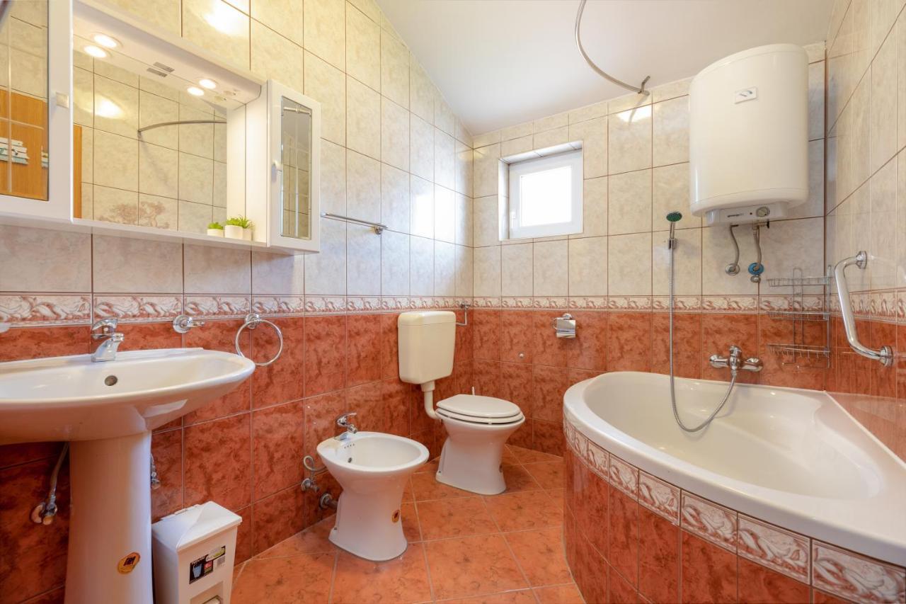 Apartments Villa Maja Rogoznica  Extérieur photo