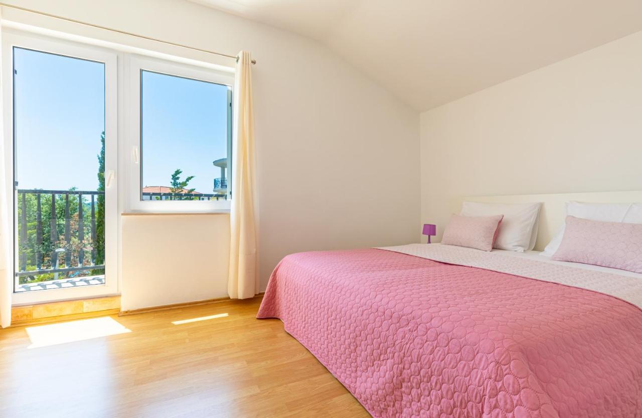 Apartments Villa Maja Rogoznica  Extérieur photo